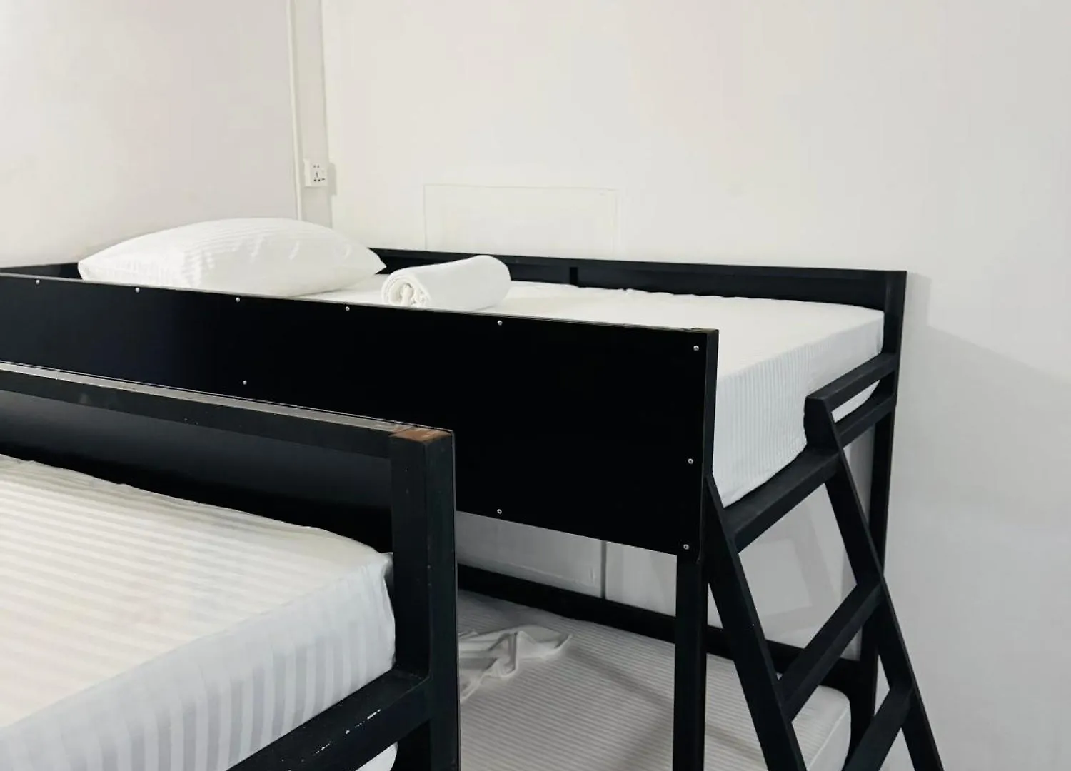 Hello Aliya Hostel سيغيرِيا