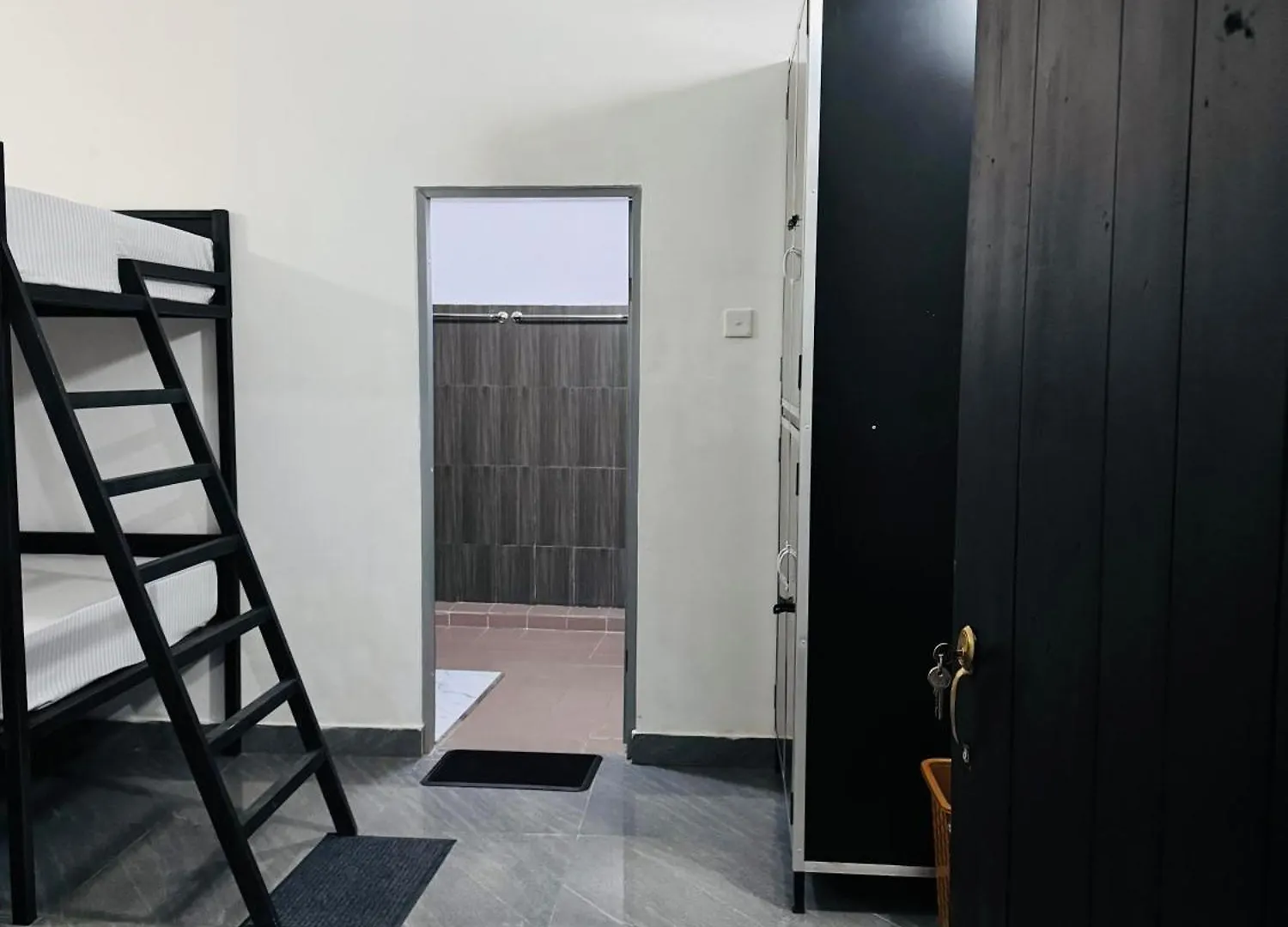 Hello Aliya Hostel سيغيرِيا